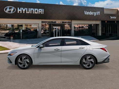 New 2026 Hyundai Elantra Limited image 3