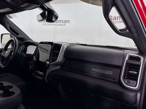 Used 2024 RAM 2500 Big Horn w/ Sport Appearance Package image 27