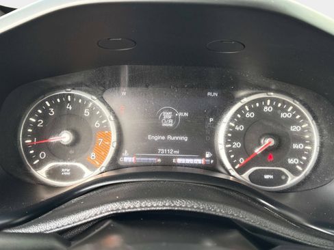 Used 2020 Jeep Renegade Trailhawk w/ Cold Weather Group AWD/4WD image 28
