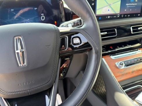 Used 2025 Lincoln Aviator Black Label w/ Black Label Special Edition AWD/4WD image 45