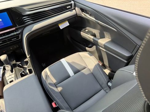 New 2026 Toyota Camry SE FWD image 15