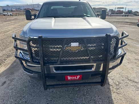 Used 2014 Chevrolet Silverado 3500 LT w/ Interior Plus Package image 10
