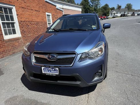 Used 2016 Subaru Crosstrek 2.0i Premium AWD/4WD image 3