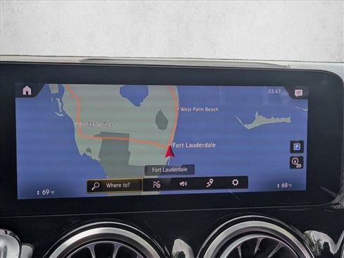 Used 2022 Mercedes-Benz GLB 250 4MATIC image 12
