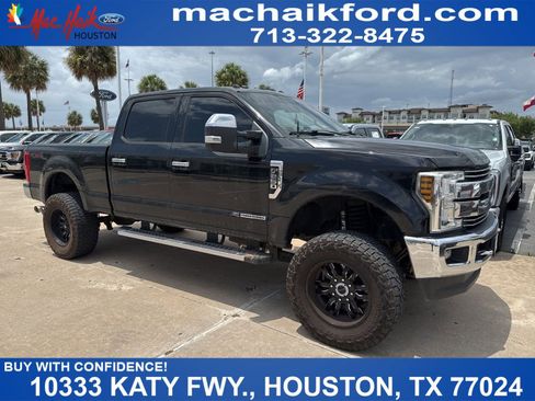 Used 2018 Ford F250 Lariat w/ Chrome Package AWD/4WD image 1