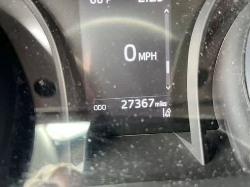 Used 2021 Toyota Camry LE FWD image 8