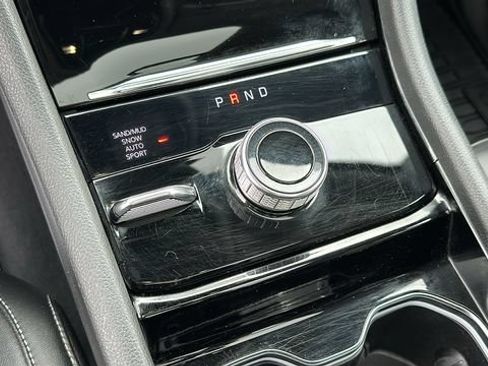 Used 2022 Jeep Grand Cherokee L Limited AWD/4WD image 19