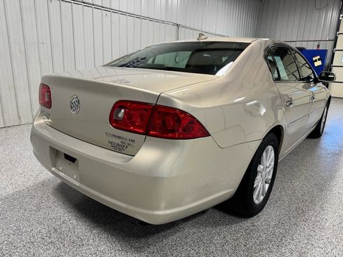 Used 2009 Buick Lucerne CXL FWD image 5