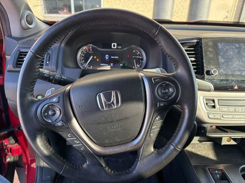 Used 2023 Honda Ridgeline RTL image 11