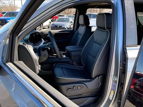 New 2026 Chevrolet Tahoe Premier image 9