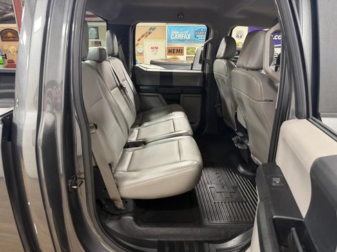Used 2017 Ford F250 XL w/ STX Appearance Package AWD/4WD image 18