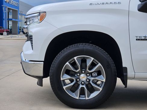 New 2026 Chevrolet Silverado 1500 LT w/ Texas Edition Plus AWD/4WD image 11