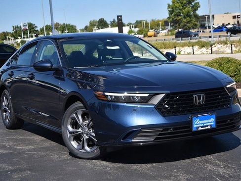 New 2025 Honda Accord EX-L image 2