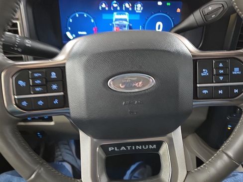 Used 2025 Ford F350 Platinum w/ Platinum Plus Package image 9