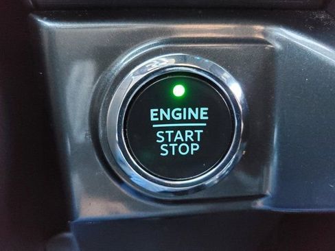 Certified 2022 Ford F150 XLT w/ Equipment Group 302A High image 29