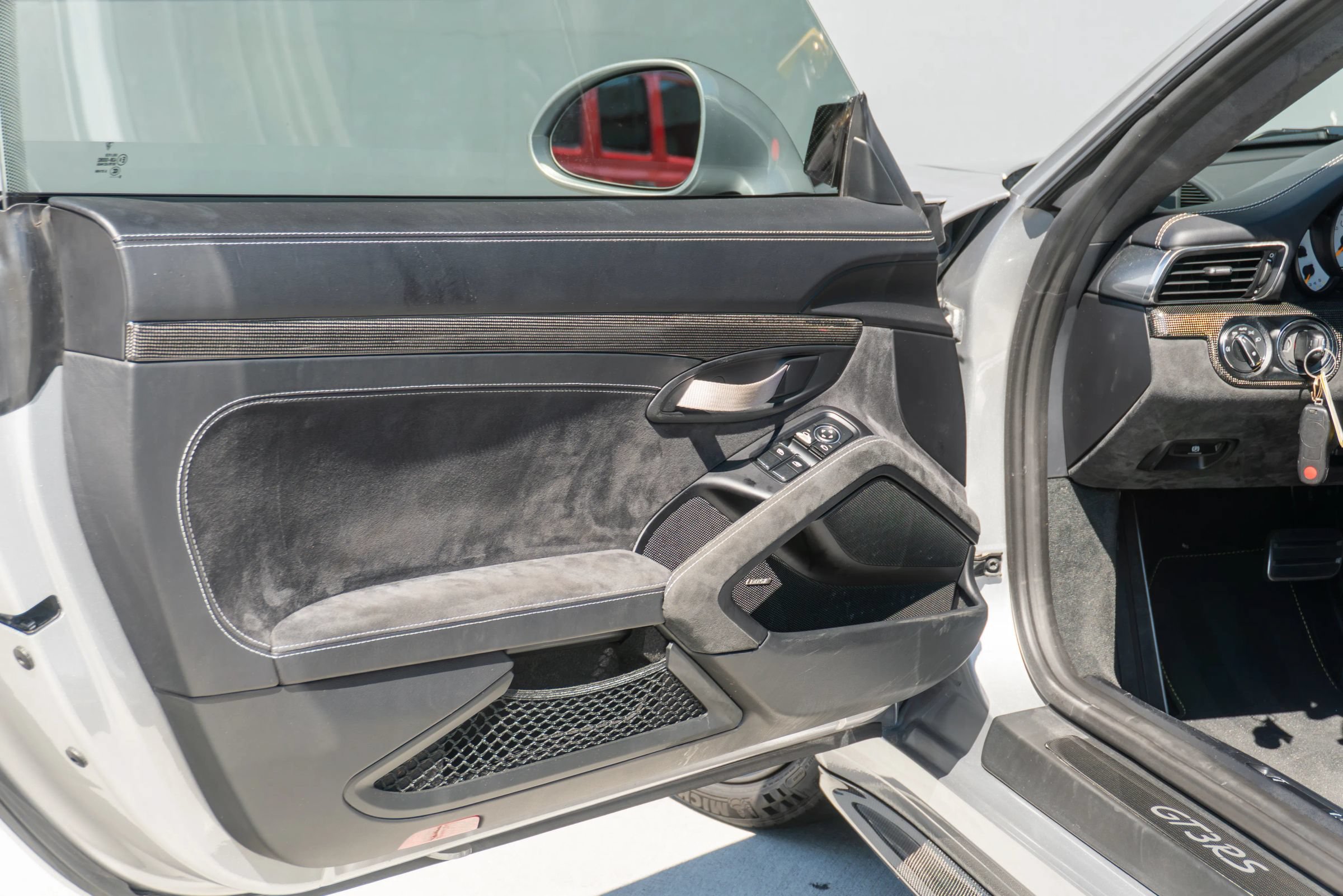 Used 2019 Porsche 911 GT3 RS RWD image 64