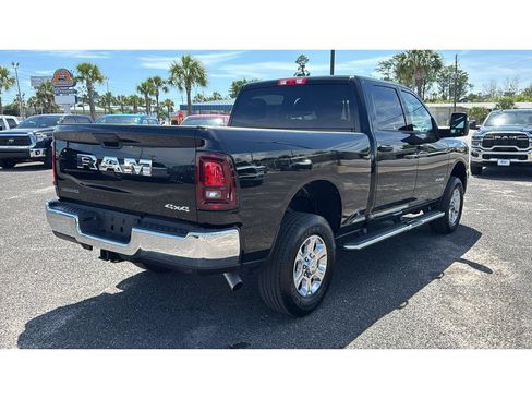 Used 2026 RAM 2500 Big Horn AWD/4WD image 6