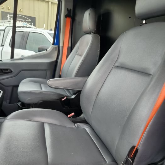 Used 2019 Ford Transit 250 148 Medium Roof RWD image 18