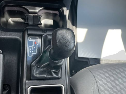 Used 2023 Toyota Tacoma SR AWD/4WD image 28