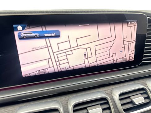 Used 2025 Mercedes-Benz GLS 450 4MATIC image 65