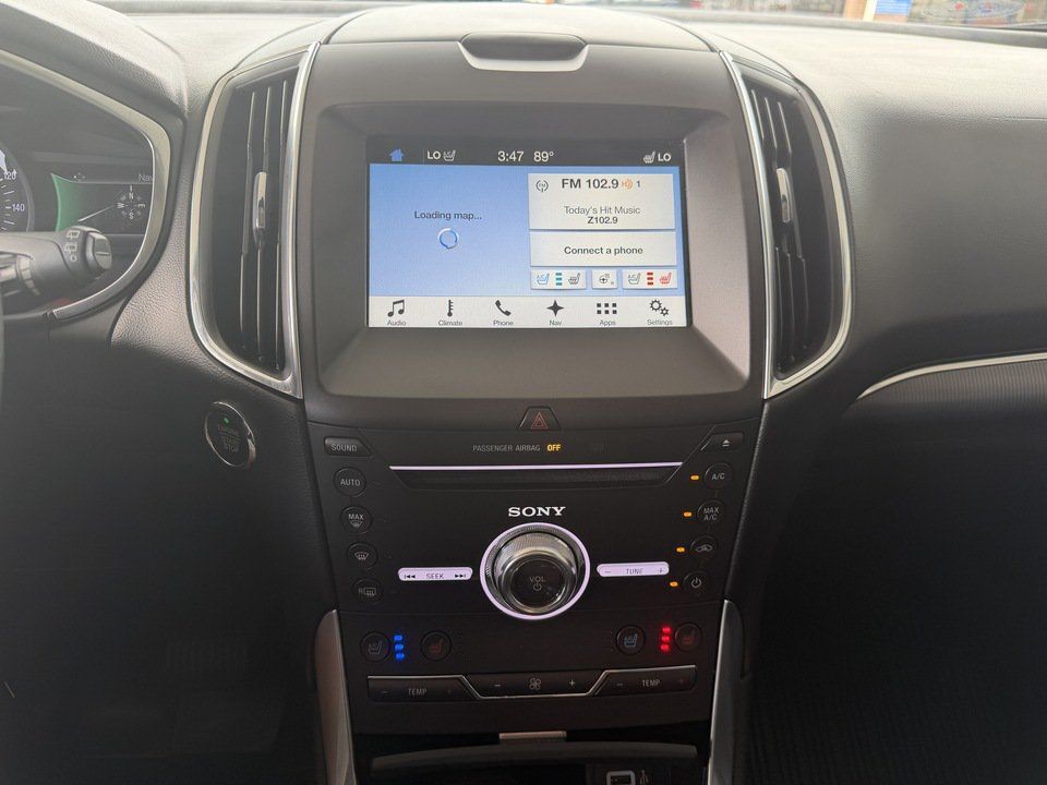 Used 2017 Ford Edge Titanium w/ Equipment Group 301A AWD/4WD image 19