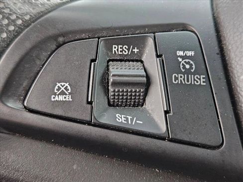 Used 2021 Chevrolet Trax LT image 15