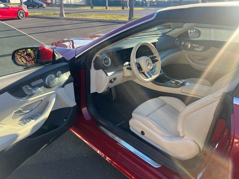 Used 2022 Mercedes-Benz E 450 Cabriolet image 9