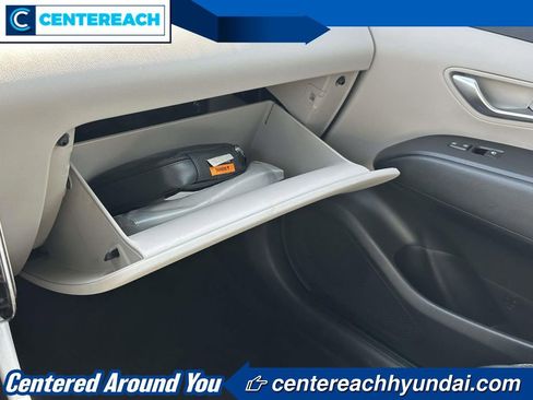 Used 2023 Hyundai Tucson SE image 31