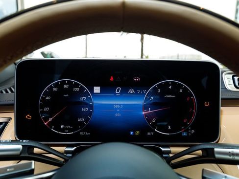 Used 2023 Mercedes-Benz Maybach S 680 4MATIC image 37
