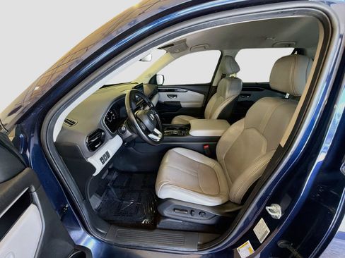 Used 2024 Honda Pilot EX-L image 18