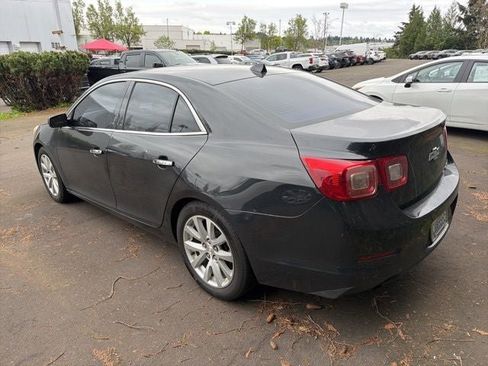 Used 2013 Chevrolet Malibu LTZ image 2