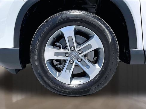 Used 2025 Honda Pilot EX-L image 32