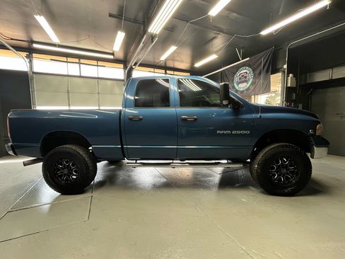 Used 2005 Dodge Ram 2500 Truck SLT w/ Trailer Tow Group image 9