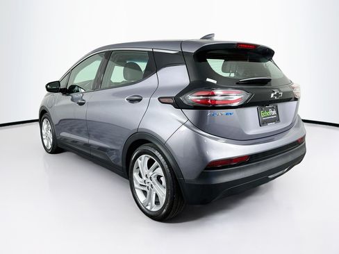Used 2023 Chevrolet Bolt LT FWD image 5