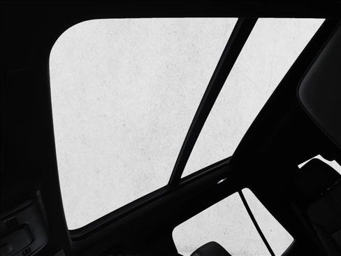 Used 2025 Chevrolet Tahoe RST w/ Comfort Package image 30