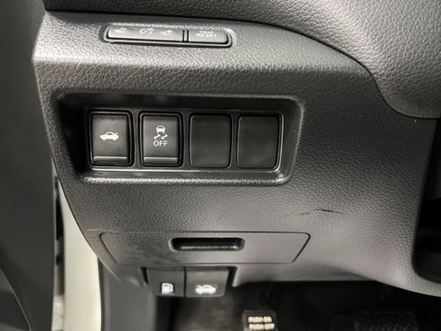 Used 2017 Nissan Altima 2.5 SR w/ Midnight Edition Package image 31