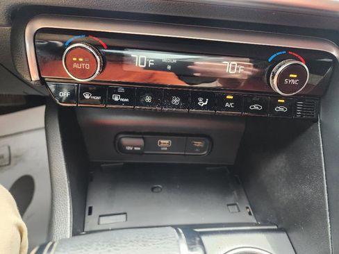 Used 2022 Kia K5 GT-Line w/ GT-Line FWD Premium Package image 19