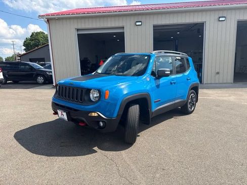 Used 2015 Jeep Renegade Trailhawk w/ Popular Equipment Group AWD/4WD image 7