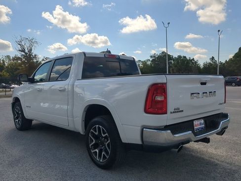 Used 2025 RAM 1500 Laramie image 6