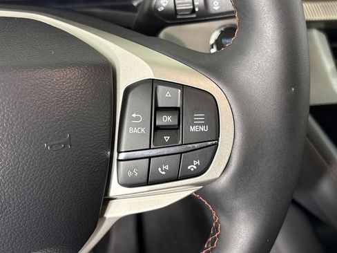 New 2026 Ford Explorer Active w/ Active Comfort Package RWD image 21