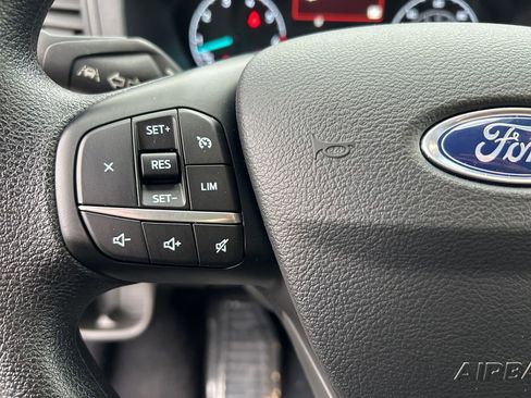 Used 2024 Ford Transit 350 XLT RWD image 17