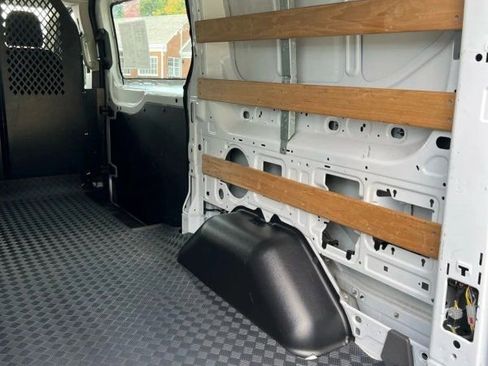 Used 2024 Ford Transit 250 Low Roof w/ Exterior Upgrade Package image 10