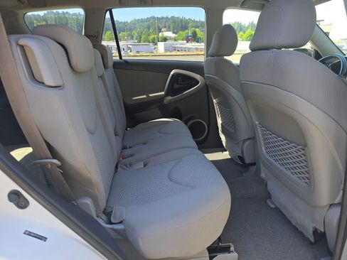 Used 2007 Toyota RAV4 Limited AWD/4WD image 23