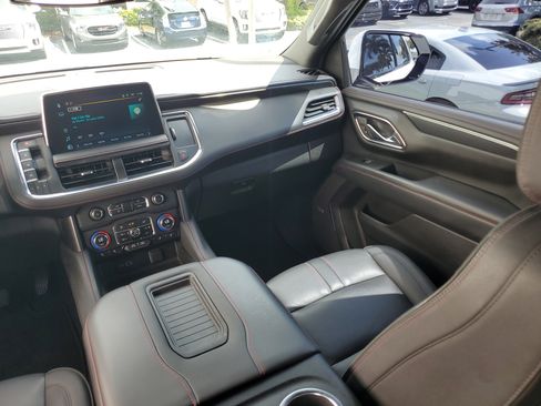Used 2023 Chevrolet Tahoe RST RWD image 16
