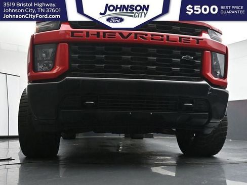 Used 2022 Chevrolet Silverado 2500 Custom w/ Custom Value Package AWD/4WD image 27