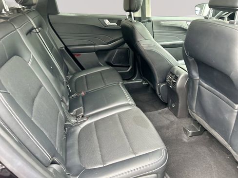 Used 2021 Ford Escape Titanium AWD/4WD image 31