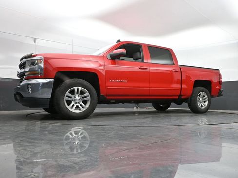 Used 2017 Chevrolet Silverado 1500 LT w/ All Star Edition AWD/4WD image 41