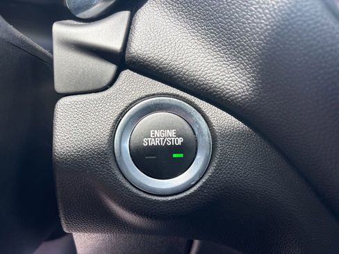 Used 2024 Chevrolet Equinox LT AWD/4WD image 25