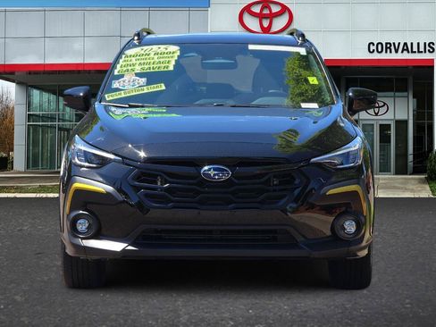 Used 2025 Subaru Crosstrek 2.5i Sport AWD/4WD image 9
