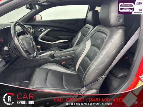 Used 2017 Chevrolet Camaro SS image 14